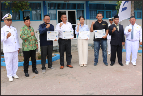 IDUKA yang menerima penghargaan